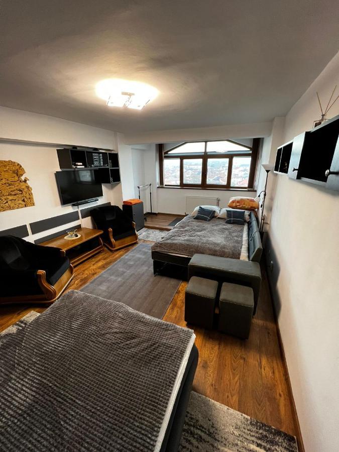 High Level Apart Oradea Free Reserved Parking 外观 照片