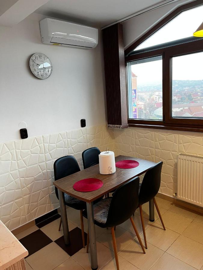 High Level Apart Oradea Free Reserved Parking 外观 照片
